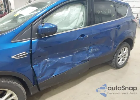 2018 Ford Escape Se из США, поврежденный, VIN 1FMCU9GD2JUA51181